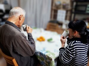 【傾聴の効果とは】聞く力・能力を高めるメリットを解説